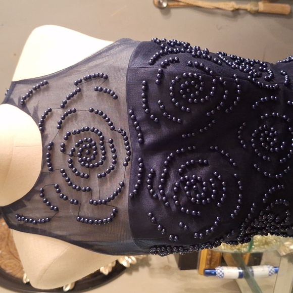 Navy blue beaded gown - Picture 4 of 9